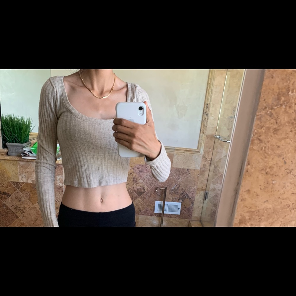crop top